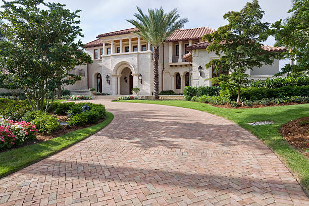 Best Local Driveway Pavers  in Brandenburg, KY